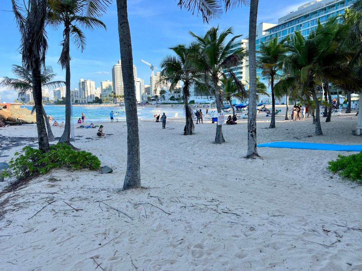 Condado Beachfront Tantra Apartment Сан-Хуан Екстер'єр фото