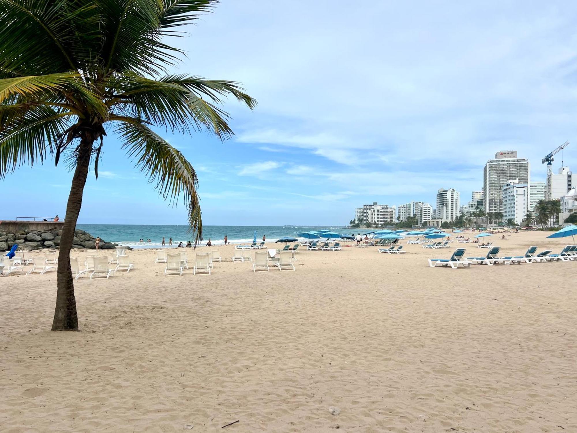 Condado Beachfront Tantra Apartment Сан-Хуан Екстер'єр фото