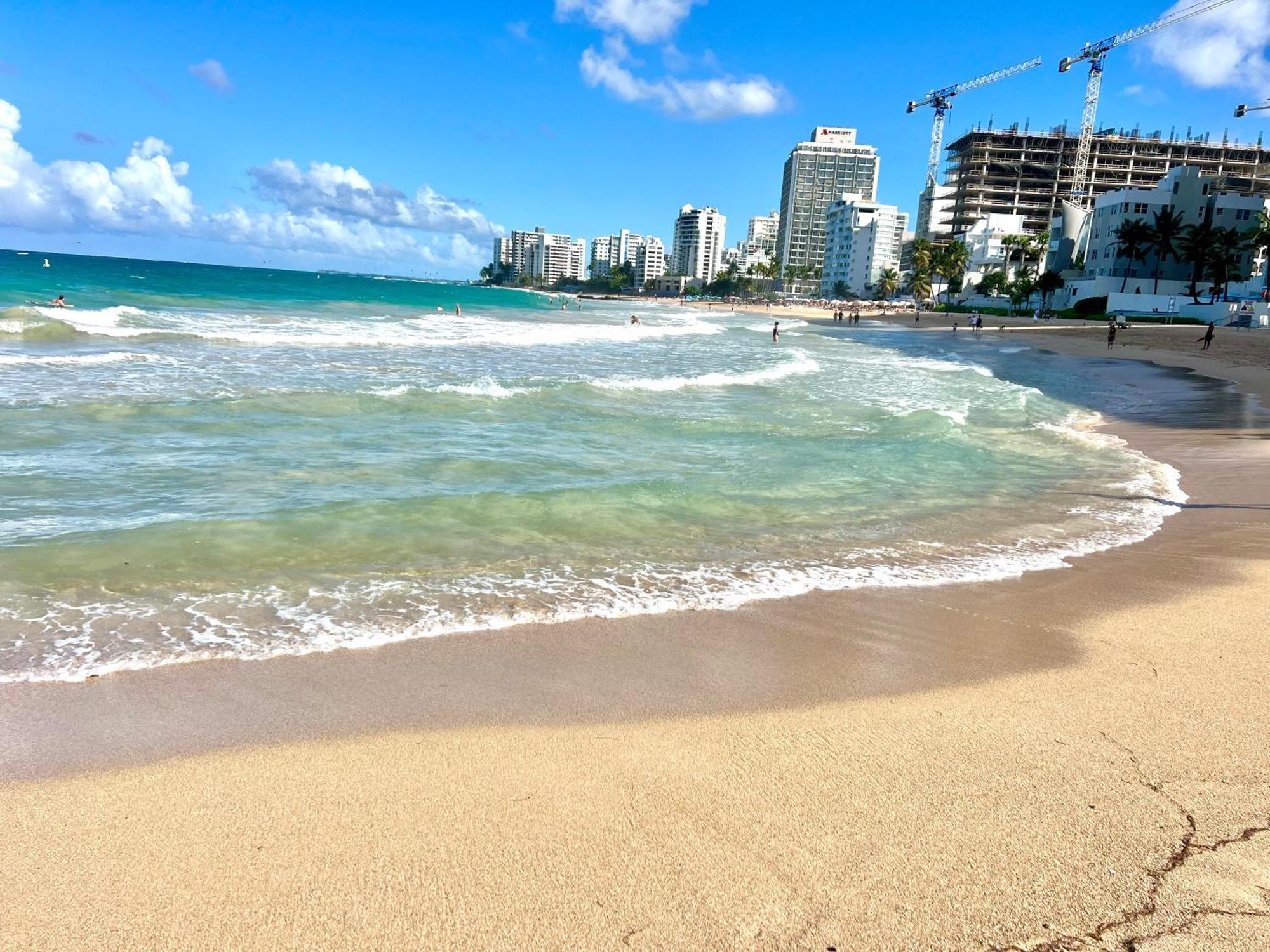 Condado Beachfront Tantra Apartment Сан-Хуан Екстер'єр фото